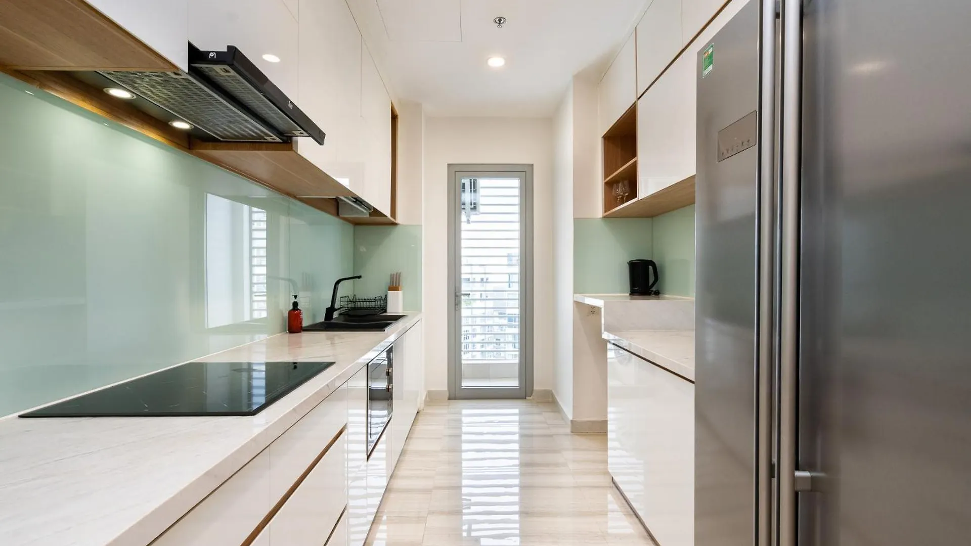 Allen Luxury Apartment - Vinhomes Central Park Ho Chi Minh City 0*,  Vietnam