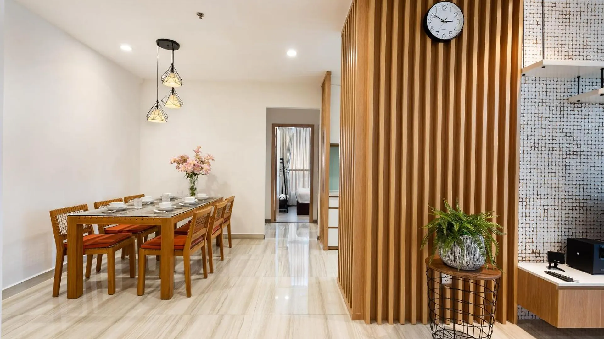 Allen Luxury Apartment - Vinhomes Central Park Ho Chi Minh City Vietnam