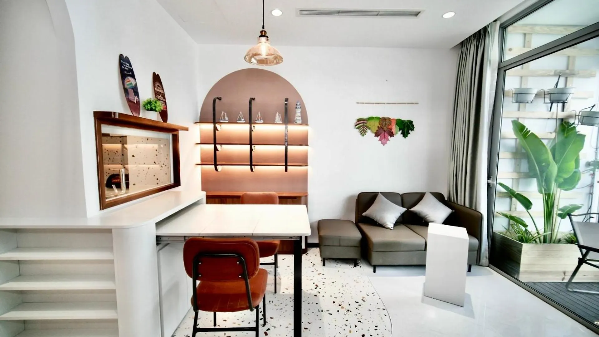 Allen Luxury Apartment - Vinhomes Central Park Ho Chi Minh City