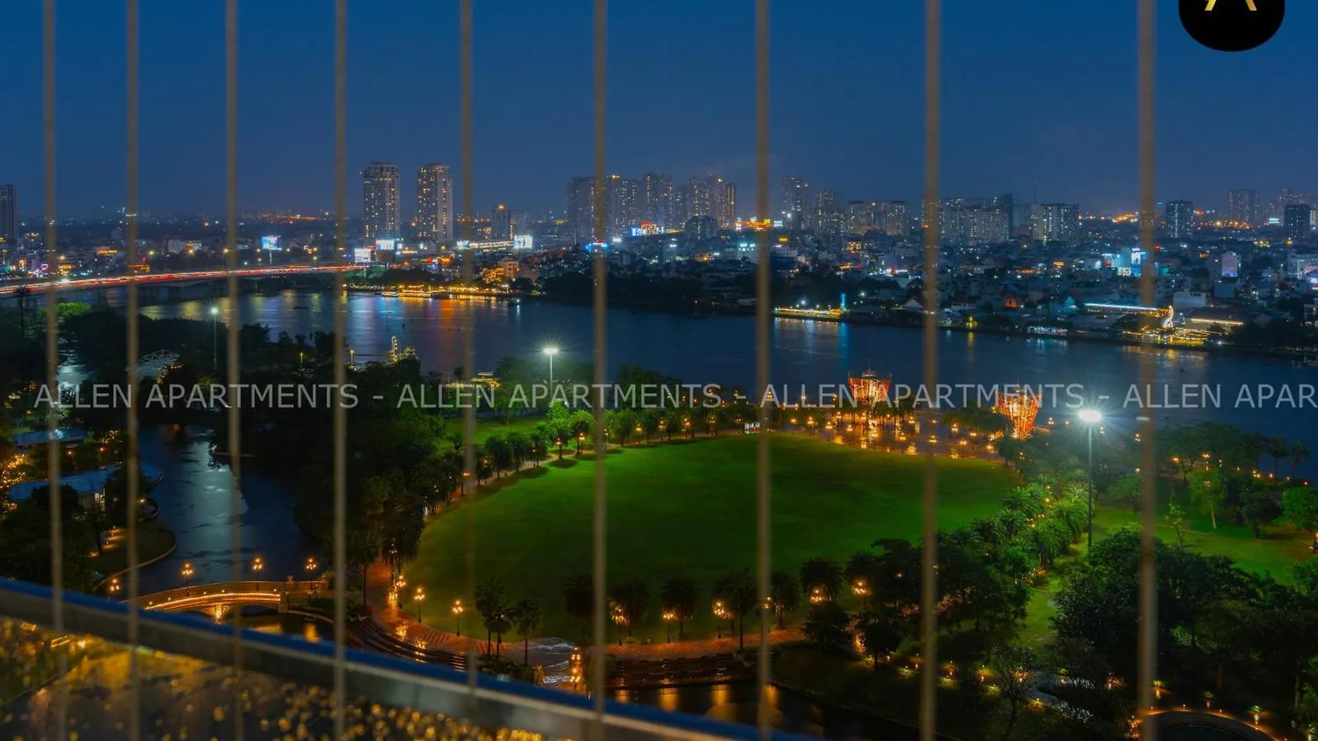 Allen Luxury Apartment - Vinhomes Central Park Ho Chi Minh City 0*,  Vietnam