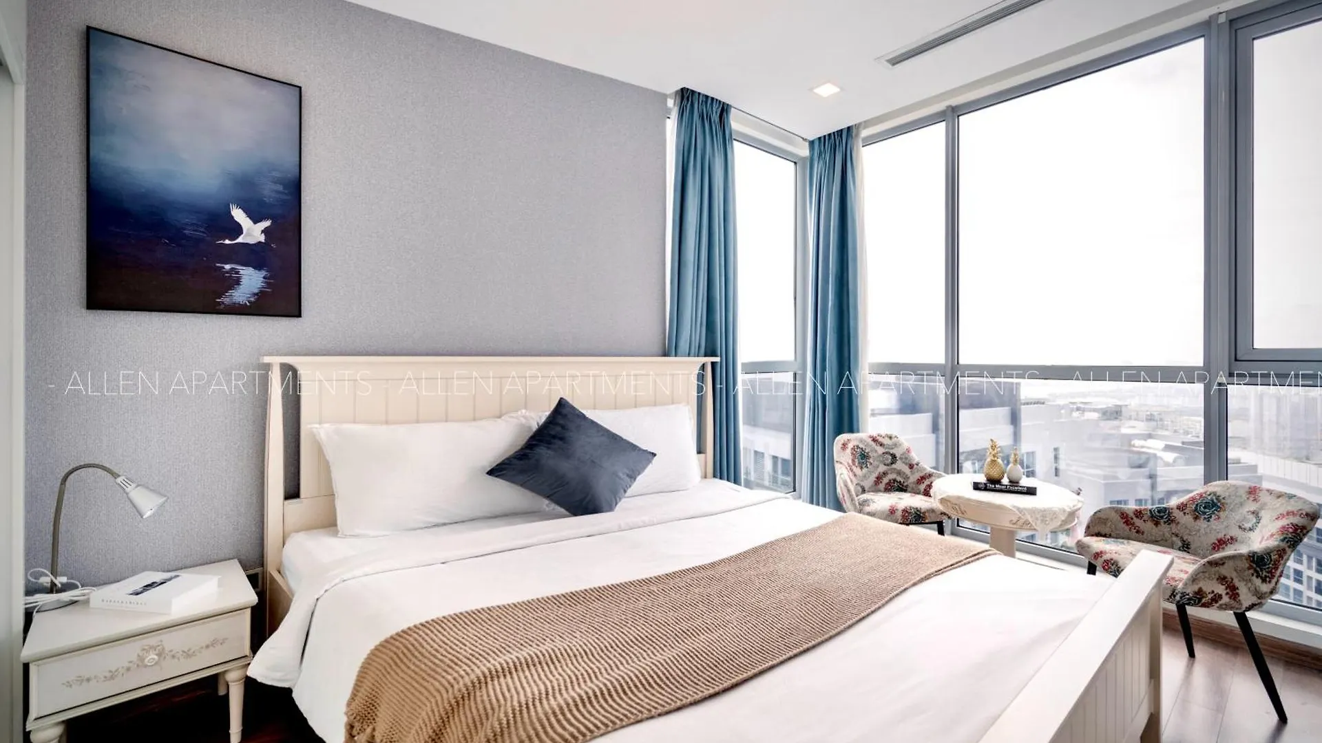 Allen Luxury Apartment - Vinhomes Central Park Ho Chi Minh City 0*,