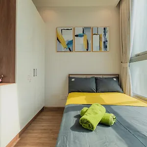  Apartment - Vinhomes Park, Landmark 81 Area & Ice Skating Rink